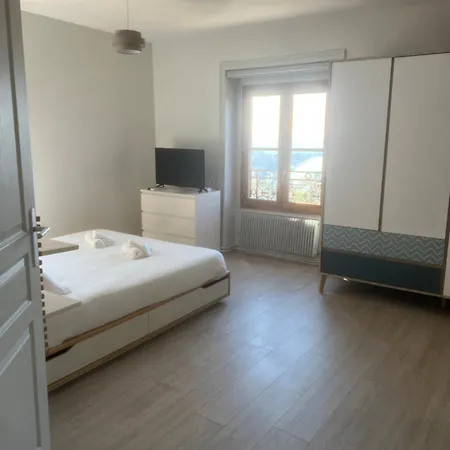 게스트하우스 Les Terrasses Du Rhone 3*