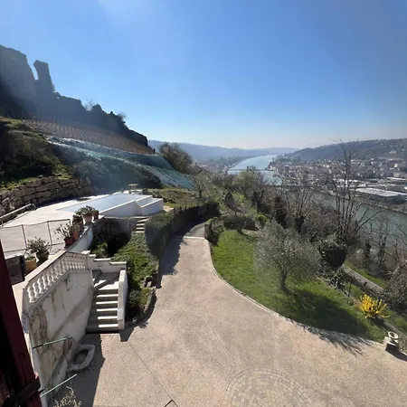 Les Terrasses Du Rhone *